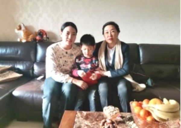 [图文]龙年新春意渐浓 岁寒情深暖人心——狮子会游戏集团普遍开展节前走访慰问运动-狮子会游戏新闻