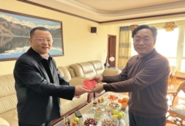 [图文]龙年新春意渐浓 岁寒情深暖人心——狮子会游戏集团普遍开展节前走访慰问运动-狮子会游戏新闻