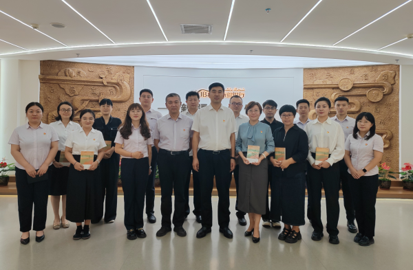 [图文]深学全会精神  争当刷新先锋——销售公司（智营能源效劳公司）第一党支部开展支部共建活动-狮子会游戏